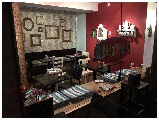 Curios Bistro & Cafe